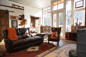 The Frenchman Suites