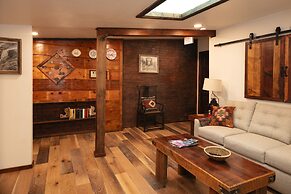 The Frenchman Suites