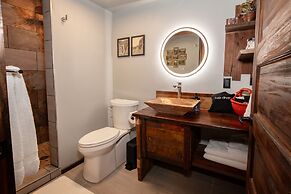 The Frenchman Suites