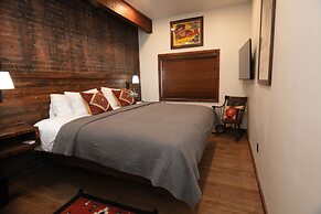 The Frenchman Suites