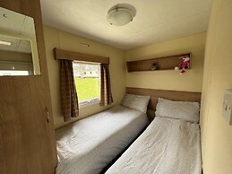 3 Bed Caravan Sea Views Discounted Ferry