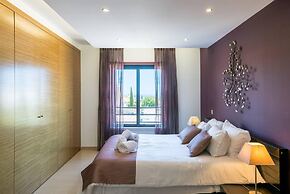 Captivating 2-bed Apartment in Praia da Luz