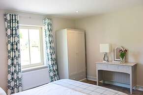 4 Bedroom Holiday Home With Wheelchair Accessible Bathroom 2km From Ke