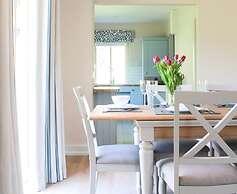 4 Bedroom Holiday Home With Wheelchair Accessible Bathroom 2km From Ke