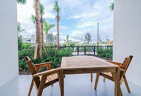 The Perry Hotel Naples