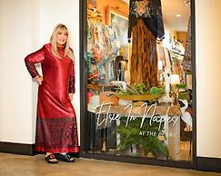 The Perry Hotel Naples