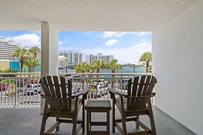 Seaspray Riverside 214