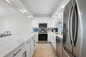 Seaspray West 304- Gulf Front