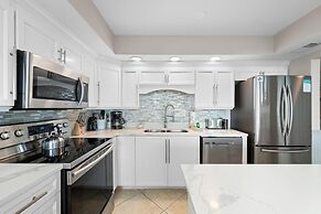 Seaspray West 304- Gulf Front