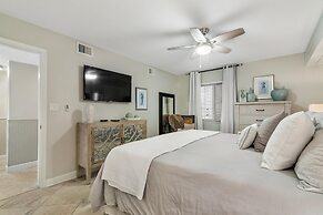 Seaspray West 304- Gulf Front