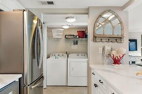 Seaspray West 304- Gulf Front