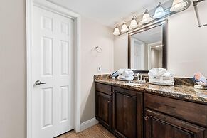 Seaspray Riverside 815