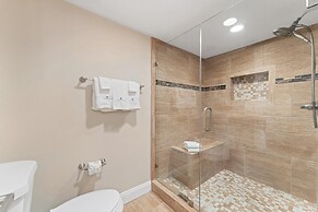 Seaspray Riverside 815