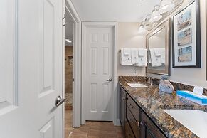 Seaspray Riverside 815