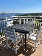 Seaspray Riverside 815