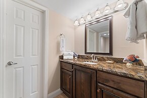 Seaspray Riverside 815