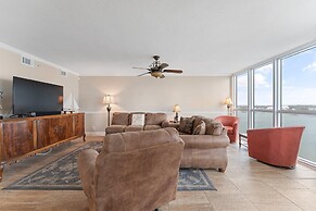 Seaspray Riverside 815