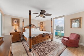 Seaspray Riverside 815