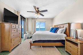 Summerchase 1101 +free Seasonal Beach Service