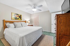 Summerchase 1101 +free Seasonal Beach Service