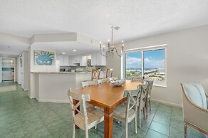 Summerchase 1101 +free Seasonal Beach Service