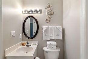 Windemere 904 Pool Side Cabana Included!