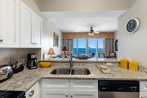 Windemere 904 Pool Side Cabana Included!