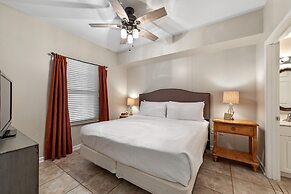 Windemere 904 Pool Side Cabana Included!