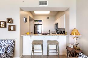 Windemere 904 Pool Side Cabana Included!