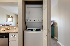 Windemere 904 Pool Side Cabana Included!