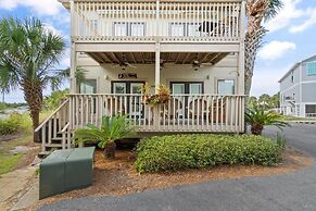 Molokai Villas Riverside 5B