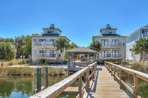 Molokai Villas Riverside 5B