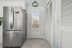 Molokai Villas Riverside 5B