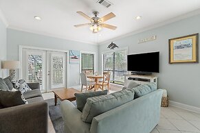 Molokai Villas Riverside 5B