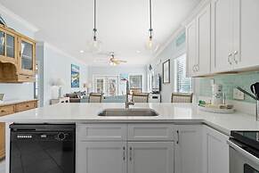 Molokai Villas Riverside 5B