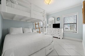 Molokai Villas Riverside 5B