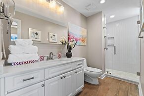 Beach Colony East 8A