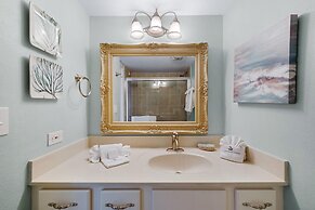 Perdido Towers East 104