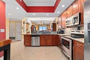 Seaspray East 1023- Gulf Front