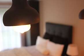 Chic & Serene 1-Bed Haven in Roodepoort