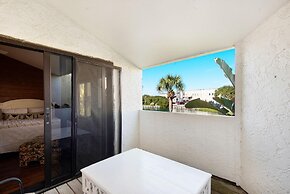 Shoreline Towers Townhouse 4-4