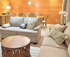 Shoreline Towers Townhouse 4-4