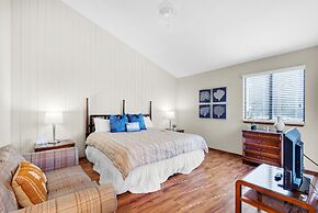 Shoreline Towers Townhouse 4-4