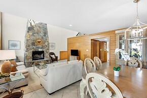 Shoreline Towers Townhouse 4-4