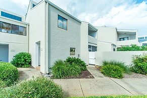 Shoreline Towers Townhouse 4-3