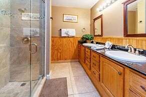 Shoreline Towers Townhouse 4-3