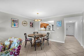 Shoreline Towers 3092