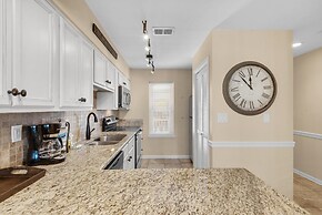 Poolside Villas #302- Harry's Beach House