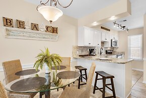 Poolside Villas #302- Harry's Beach House