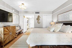 Islander Beach Resort 305